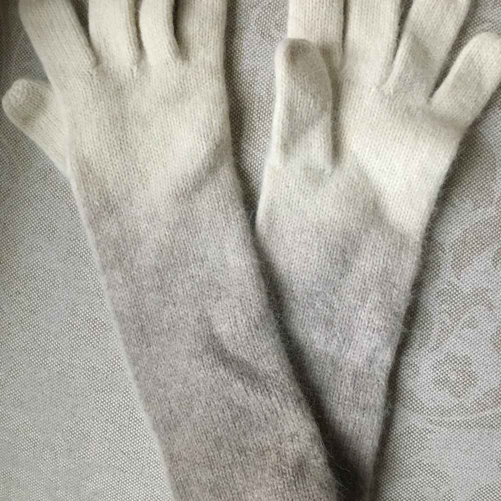 Gloves